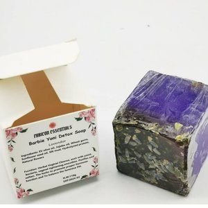 Yoni Herbal Cleansing Bar Soap ( Lavender)